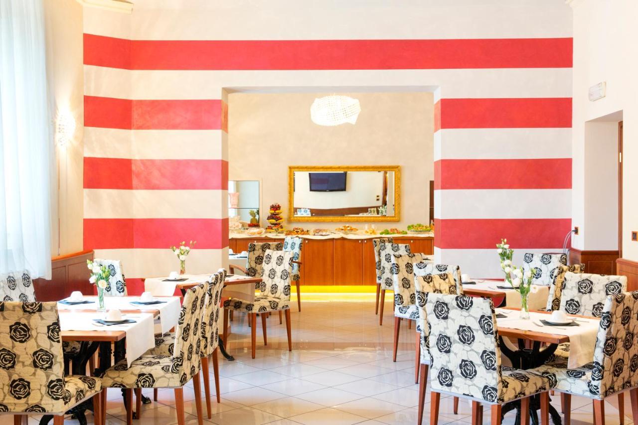 Dipendenza Hotel Londra Alessandria Luaran gambar
